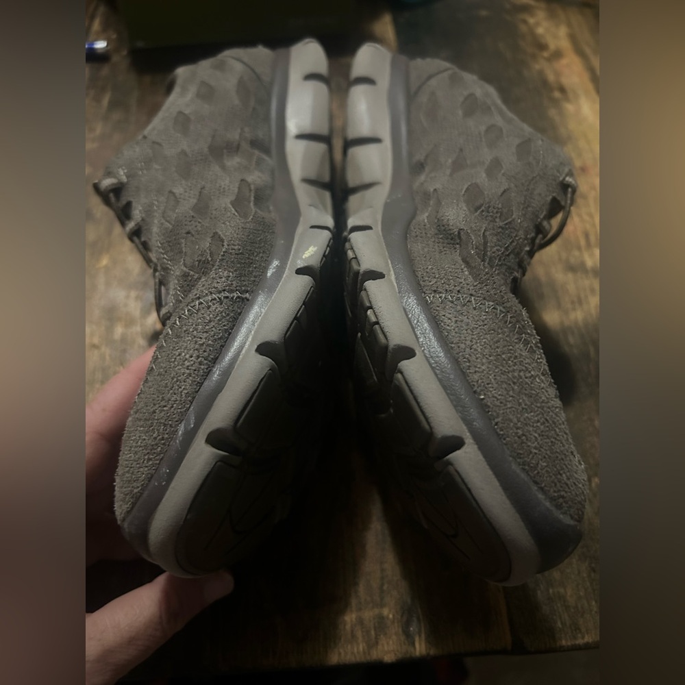 Skechers Women's Size 11 Simply Serene Memory Foam Dark Taupe Sneakers - Picture 4 of 9